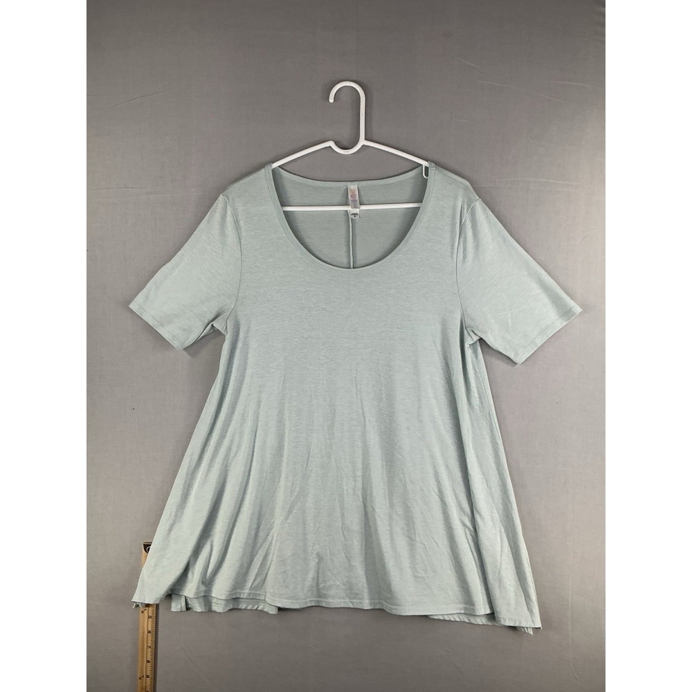 LuLaRoe Perfect T Women's Medium Mint Green Short Sleeve Swing Top Stretch
